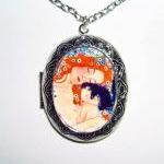 MOTHER and CHILD Locket NEC..