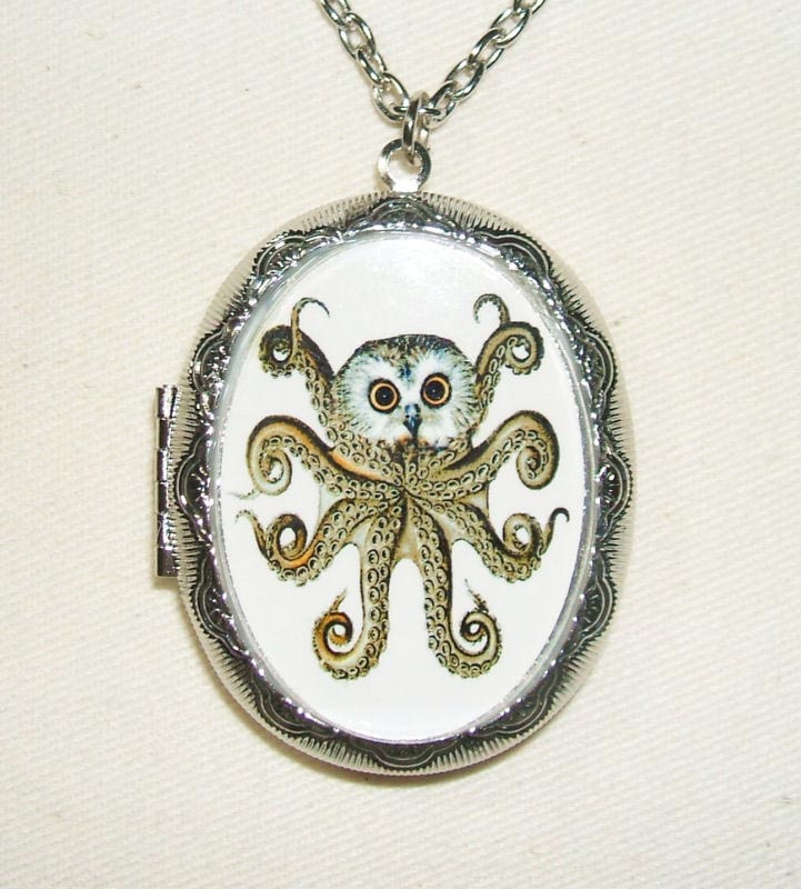 OCTOPUS OWL Necklace Locket OWLCTOPUS Pendant Steampunk Inspired Jewelry