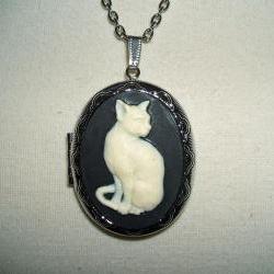 CAT CAMEO Necklace Locket Pendant Ivory Color Cat On a Black Background